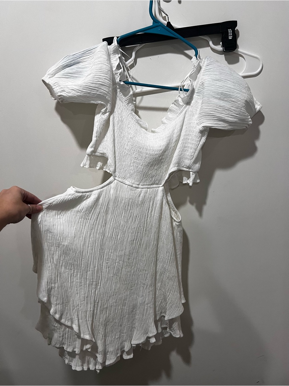 White Ruffled Off-Shoulder Mini Dress - Picture 5 of 7